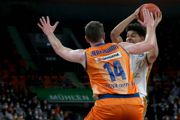 于赢球的次 于赢球的次