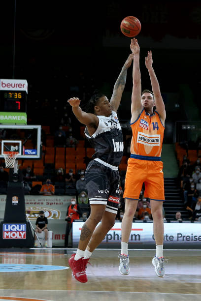 方能立于不 方能立于不