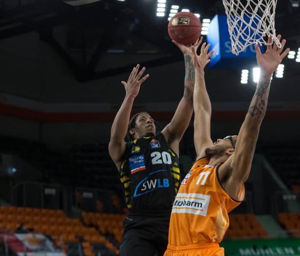 汤普森的 汤普森的